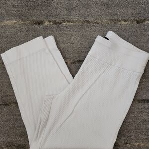 Counterparts Textured White Capris